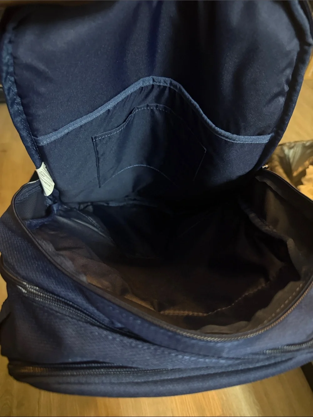 Nike Men's Dark Blue Swoosh Backpack with Black Base